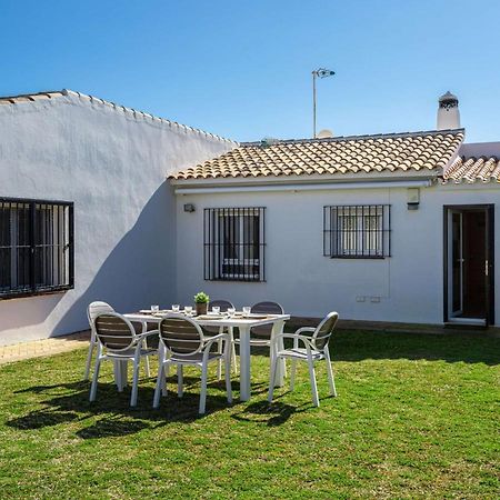 Charming Villa On The Seafront Marbella Exterior photo
